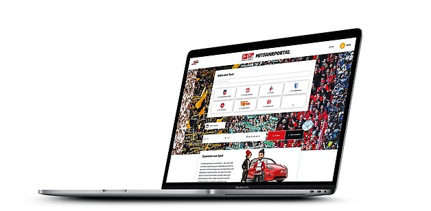Ein Laptopbildschirm zeigt das MitMacherportal der DFL. Auf dem Portal können Fans an verschiedenen Projekten teilnehmen und sich engagieren. Der Bildschirm zeigt eine Startseite mit verschiedenen Optionen und einem Hintergrundbild, das eine Menschenmenge in einem Stadion darstellt.