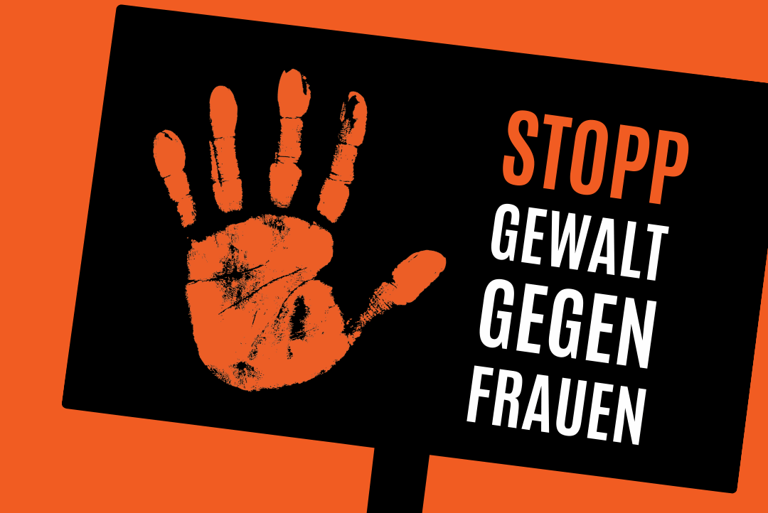 Schwarzes Plakat mit orangefarbener Handabdruck und der Aufschrift 'STOPP GEWALT GEGEN FRAUEN'.